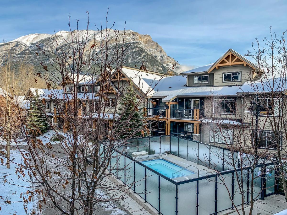 Fenwick Vacation Rentals - Scenic 1 Bedroom Plus Den, Pet Friendly Dead Mans Flats Exterior foto