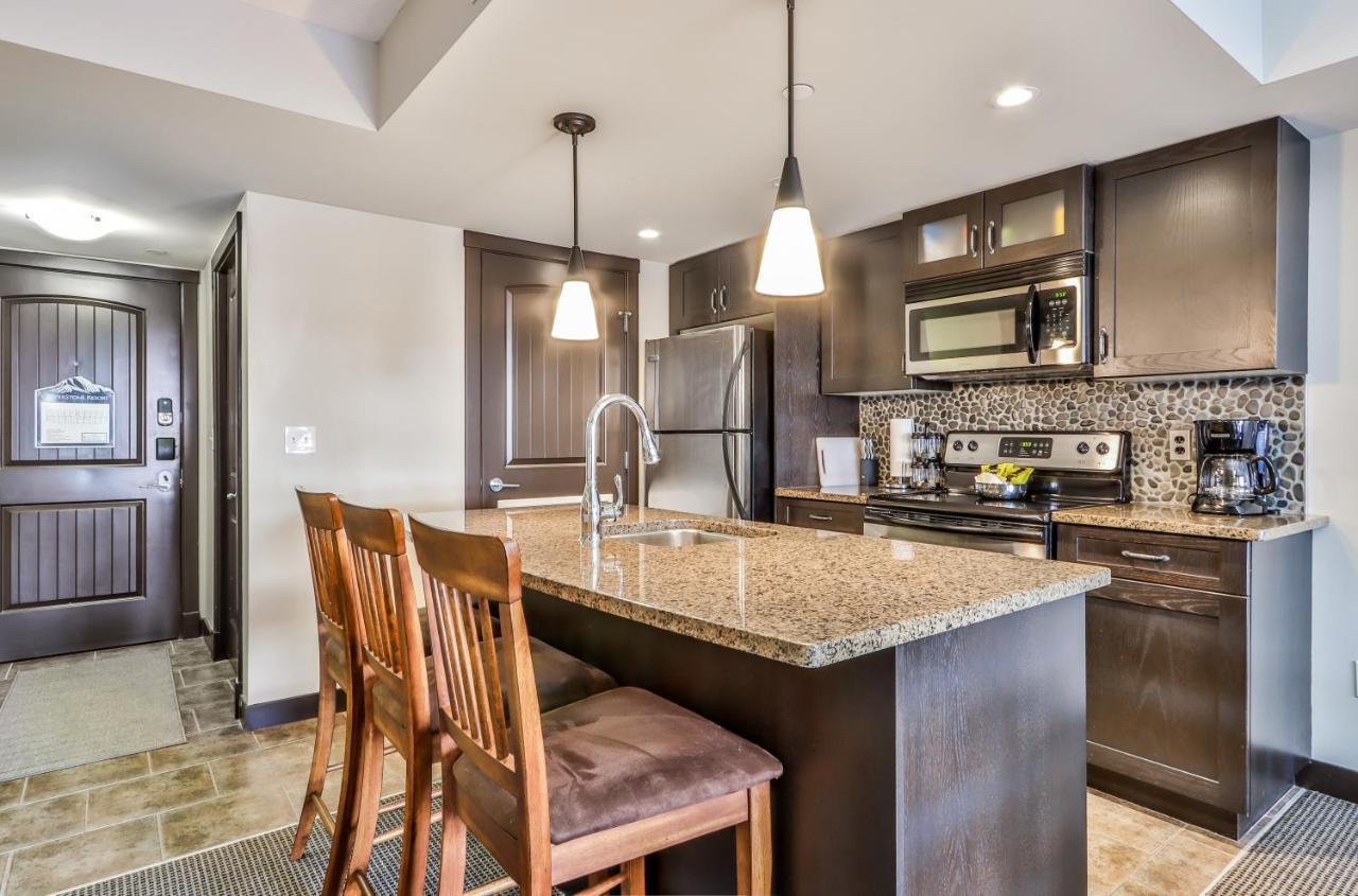 Fenwick Vacation Rentals - Scenic 1 Bedroom Plus Den, Pet Friendly Dead Mans Flats Exterior foto